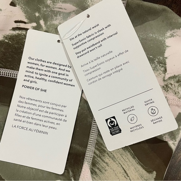 NWT Athleta Green Ultimate Stash II Capri Yoga Tights Leggings Size 3X - Picture 10 of 10